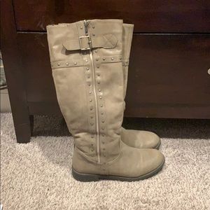 7.5 boot, from just fab, lightly used.
